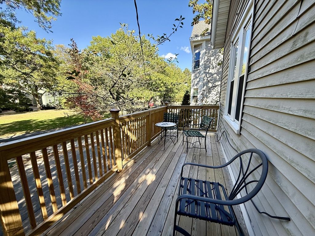 Exterior, Wood Texture Flooring