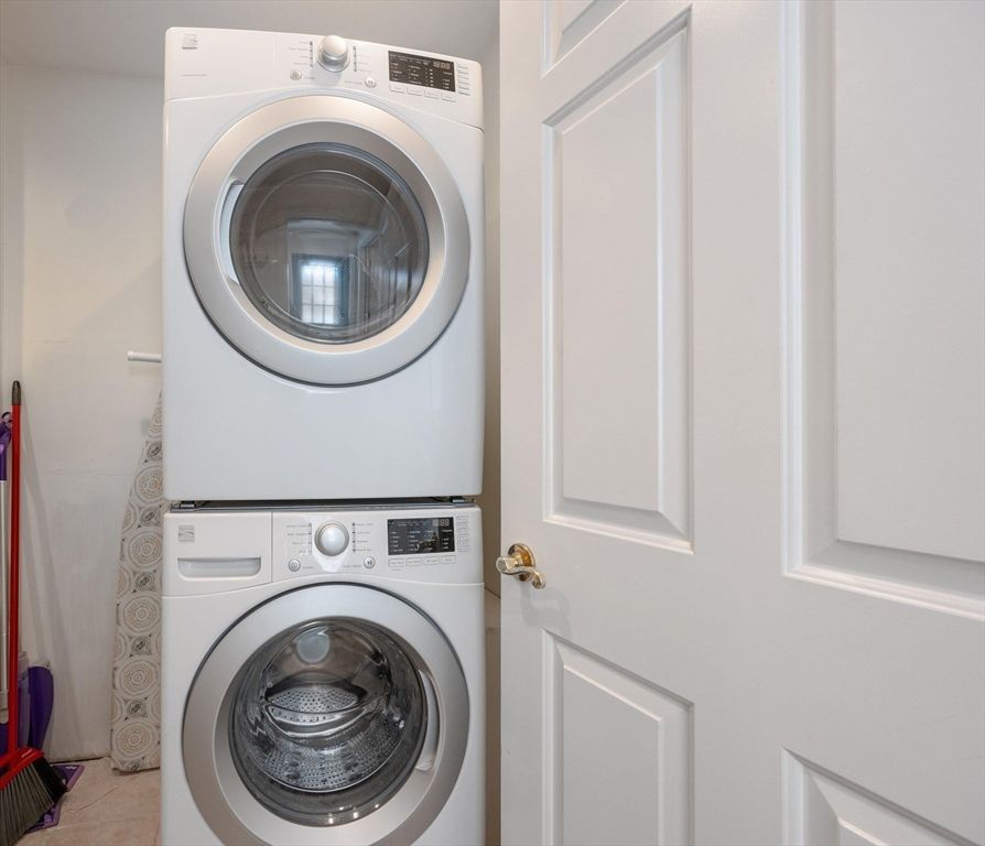Interior, Utility Closets, Washer