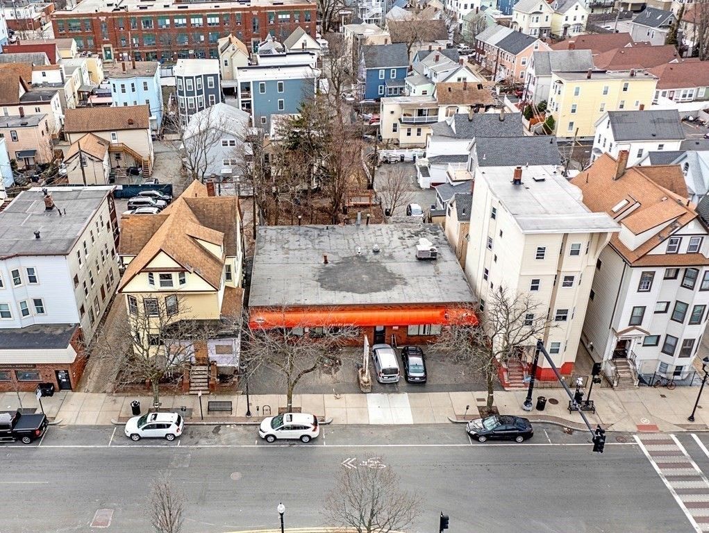 Exterior, Drone