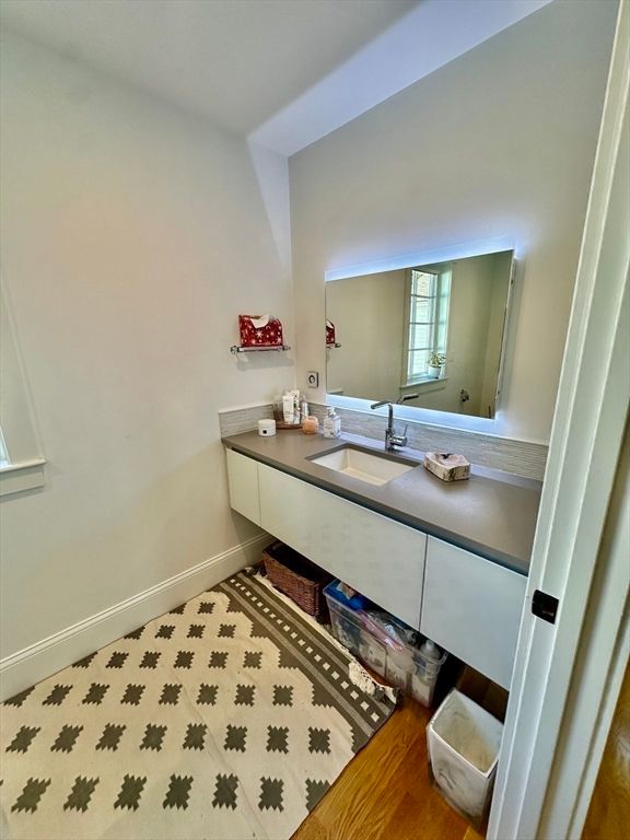 Bathroom, Interior