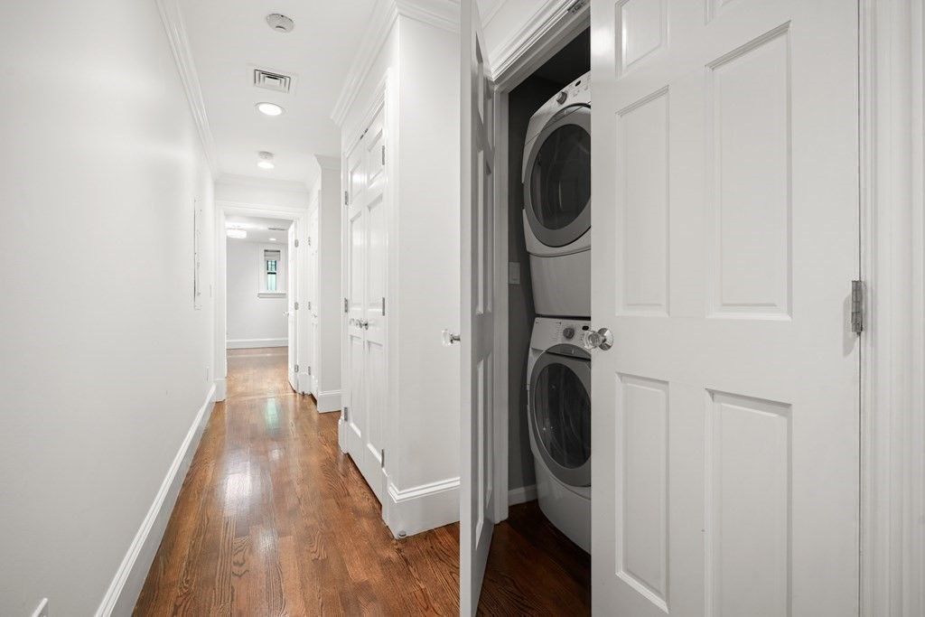 Interior, Recessed Lighting, Utility Closets, Washer, Wood Texture Flooring