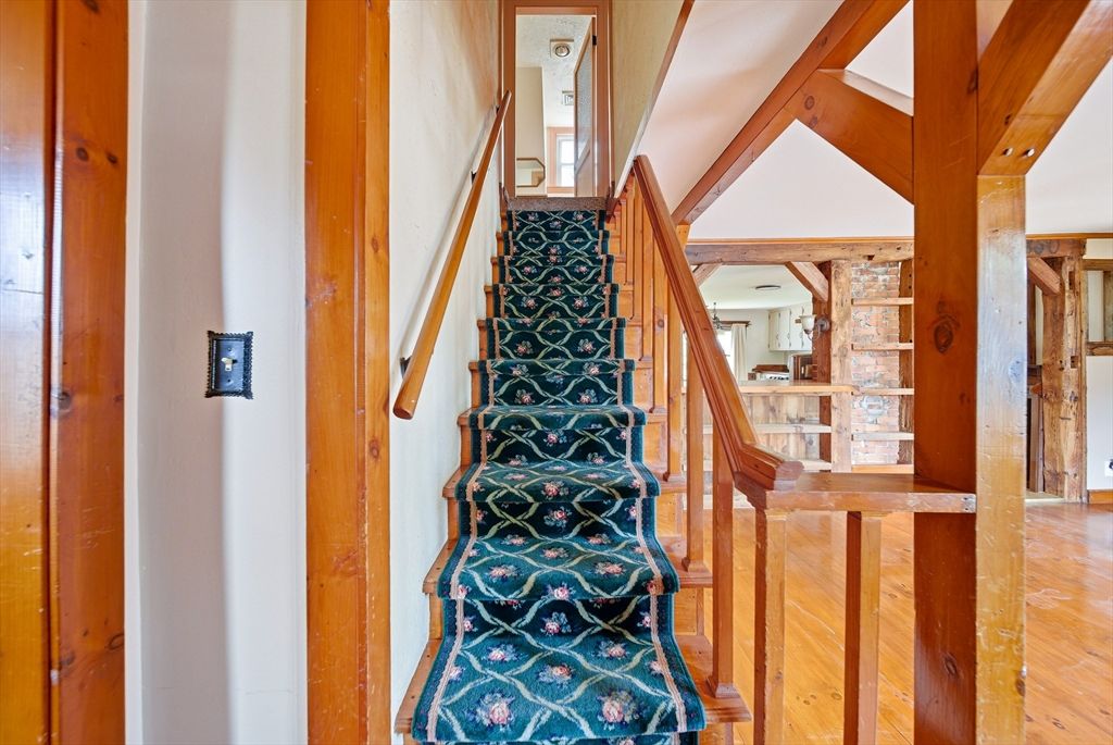 Interior, Wine Storage, Wood Texture Flooring