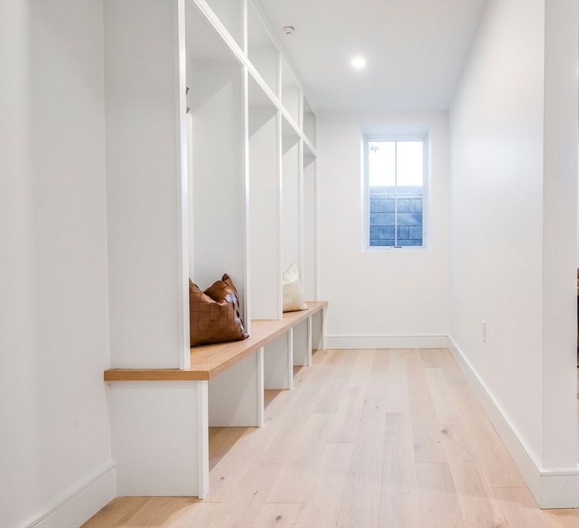Interior, Recessed Lighting, Walk-in Closets, Wood Texture Flooring