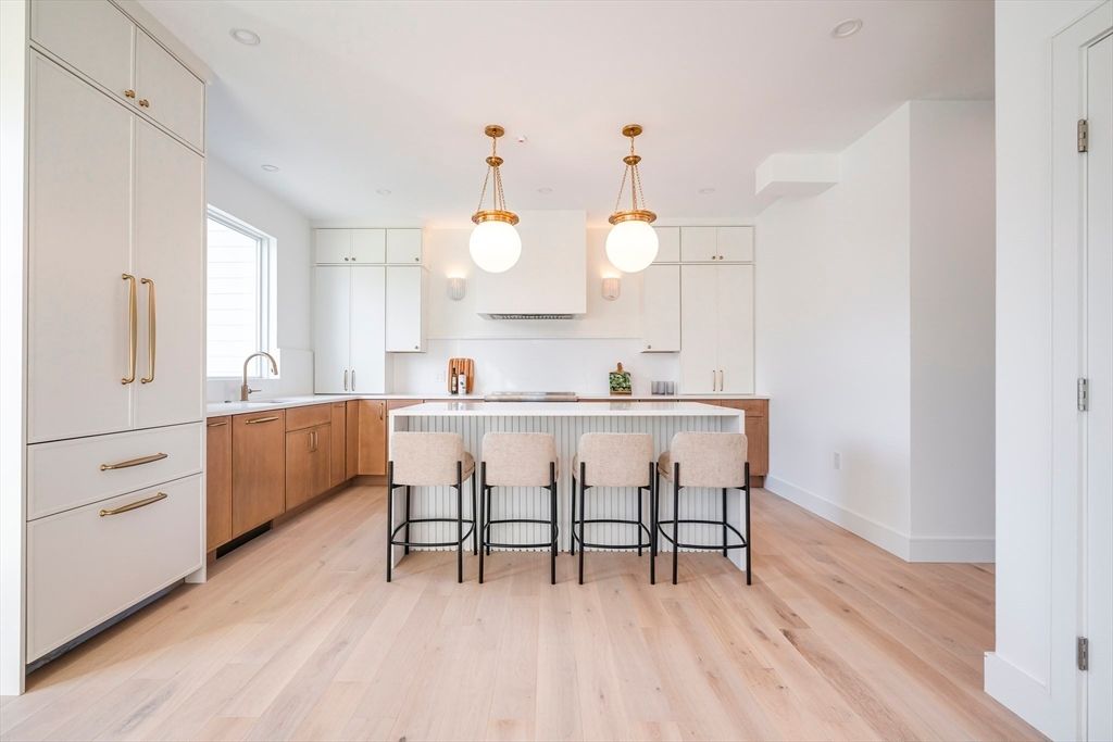 Interior, Kitchen, Pendant Lights, Wood Texture Flooring