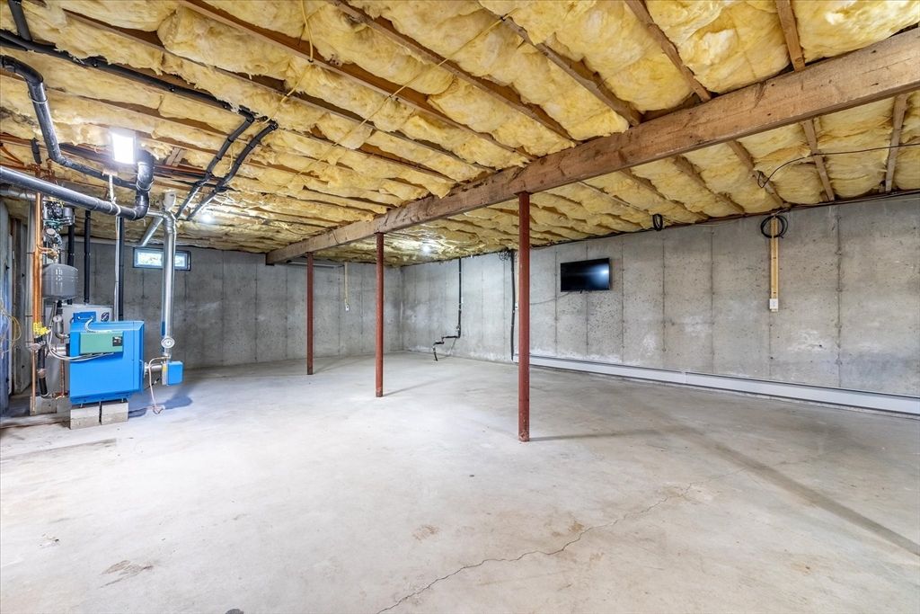 Interior, Wooden Beams