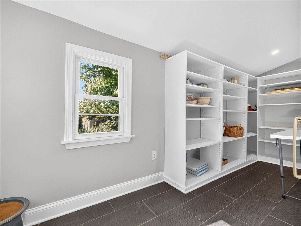 Interior, Recessed Lighting, Walk-in Closets, Wood Texture Flooring