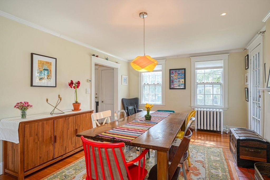 Dining room, Interior, Pendant Lights, Recessed Lighting, Wood Texture Flooring
