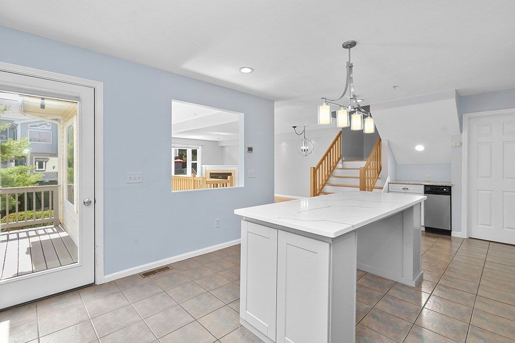 Interior, Kitchen, Pendant Lights, Recessed Lighting