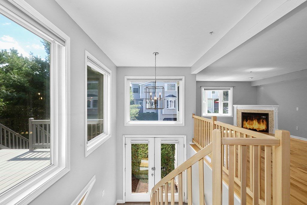 Chandelier, Fireplace, Interior, Pendant Lights, Wood Texture Flooring