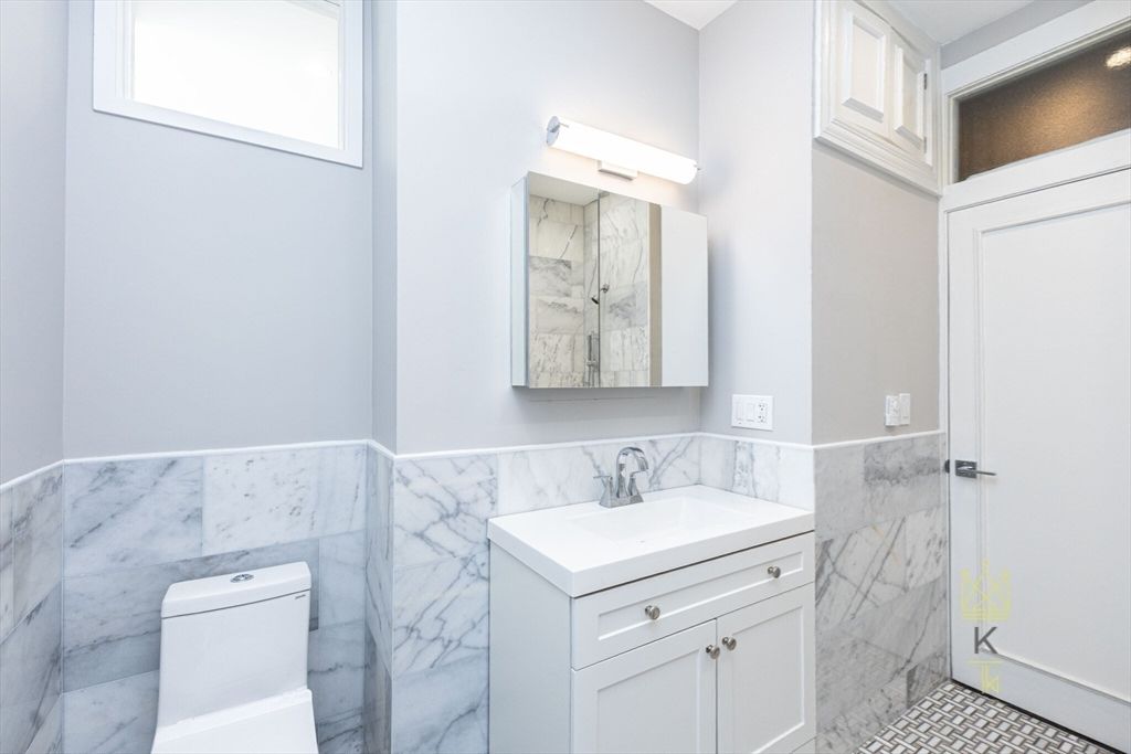 Bathroom, Interior, Marble Walls