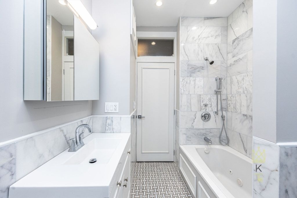 Bathroom, Interior, Marble Walls, Recessed Lighting