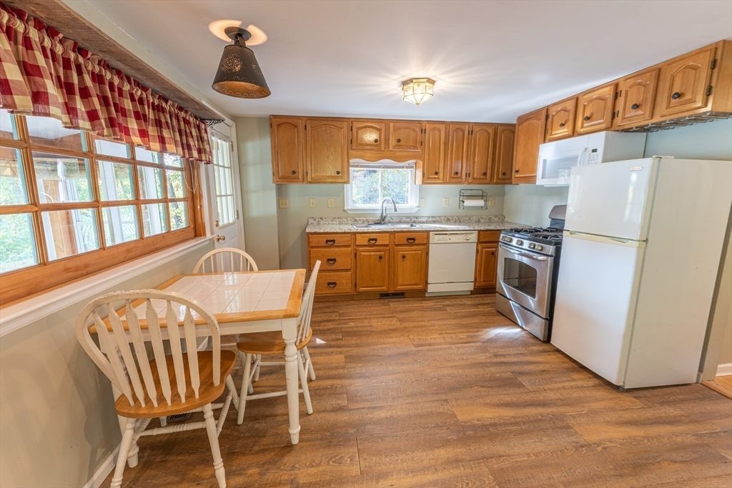 Dining room, Interior, Kitchen, Wood Texture Flooring