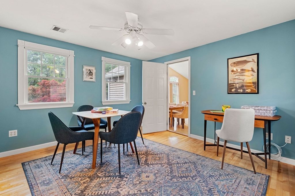 Dining room, Interior, Wood Texture Flooring