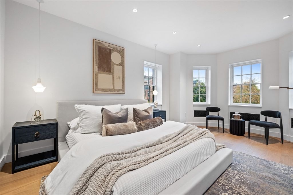 Bedroom, Fireplace, Interior, Recessed Lighting, Wood Texture Flooring