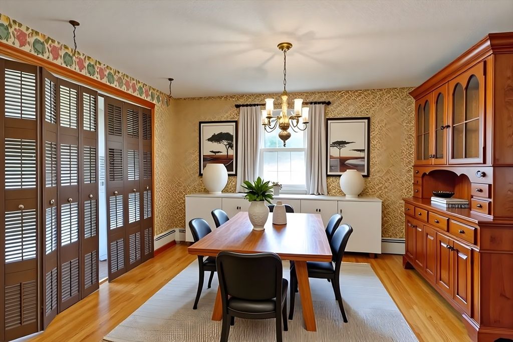Chandelier, Dining room, Interior, Wood Texture Flooring