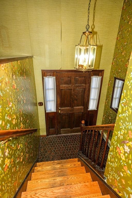 Interior, Pendant Lights, Wood Texture Flooring