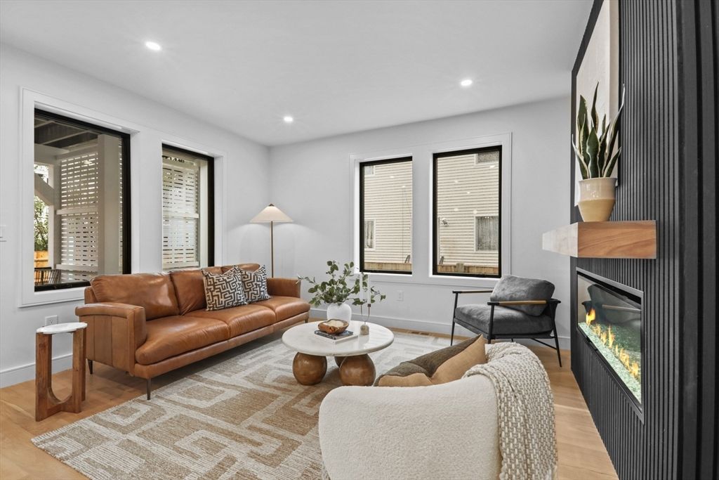 Fireplace, Interior, Living room, Recessed Lighting, Wood Texture Flooring