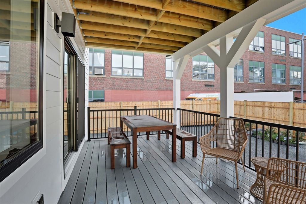 Exterior, Wooden Beams