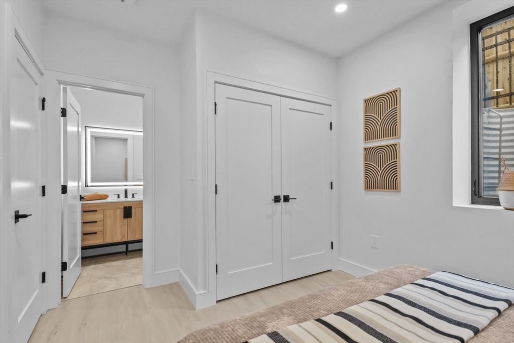 Bathroom, Interior, Recessed Lighting, Wood Texture Flooring