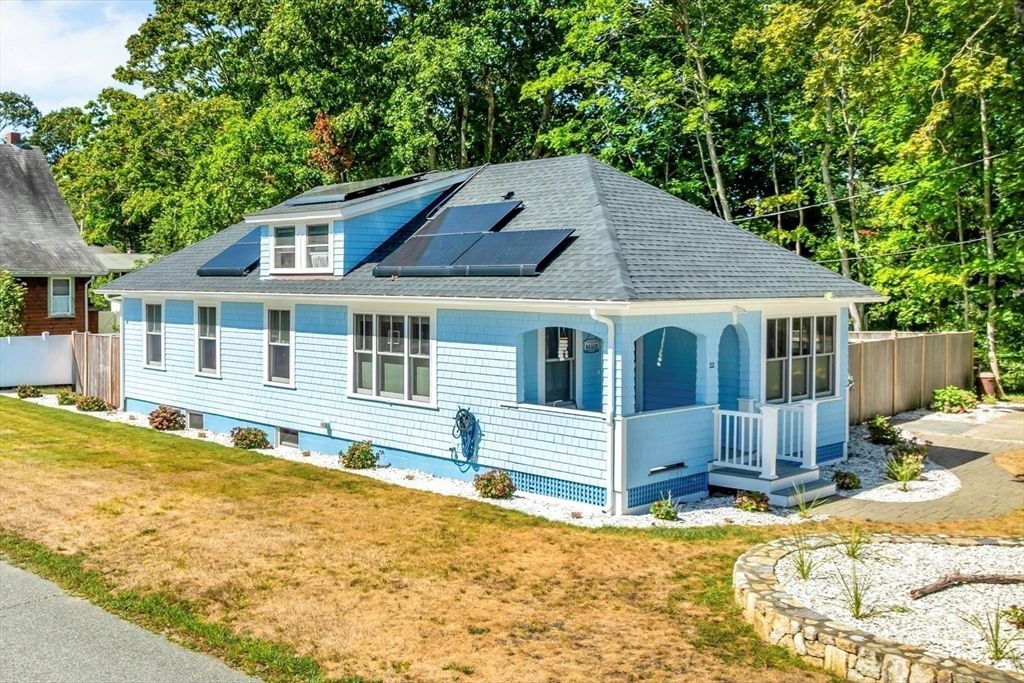 Exterior, Solar Panels