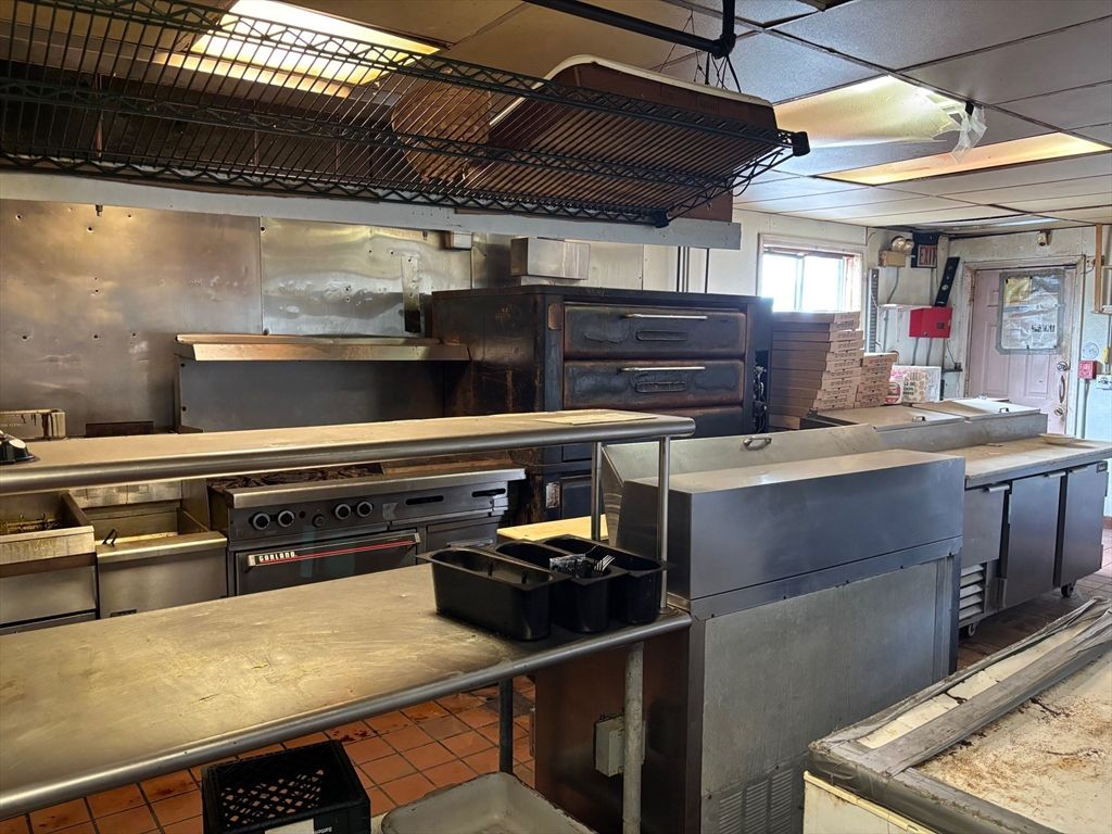 Interior, Kitchen, Stainless Steel Appliances