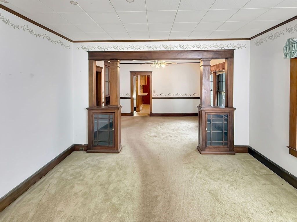 Empty room, Fireplace, Interior