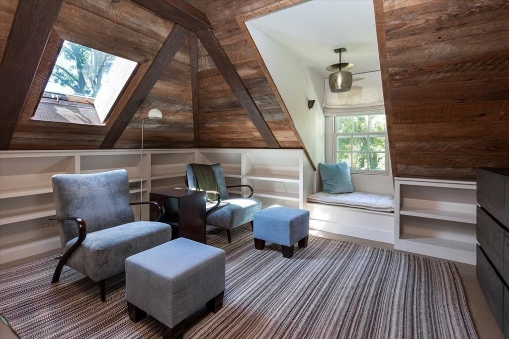 Interior, Wooden Walls