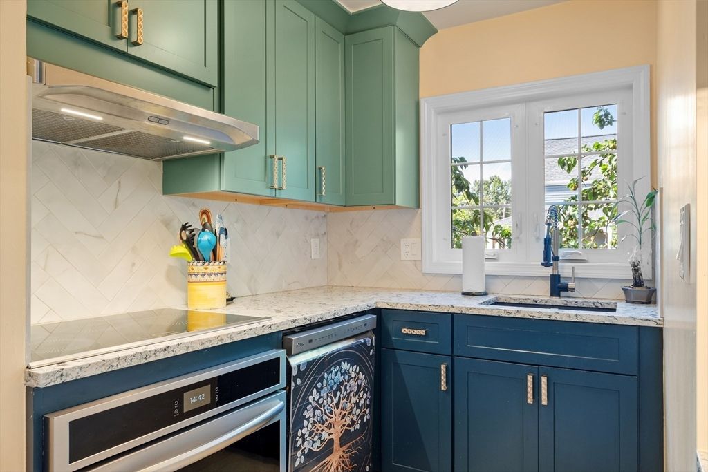 Interior, Kitchen