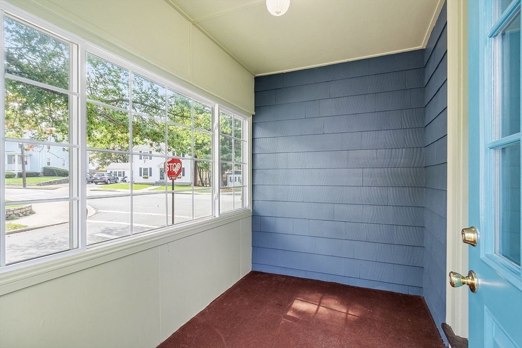 Empty room, Interior, Sun Room