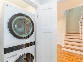 Interior, Utility Closets, Washer, Wood Texture Flooring