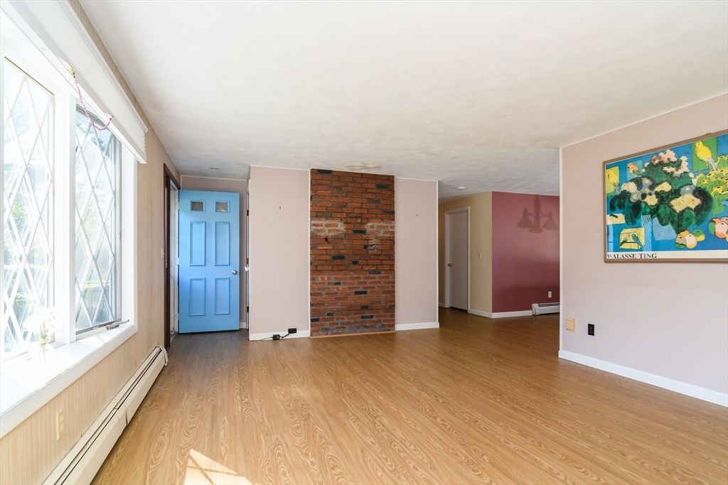 Empty room, Interior, Recessed Lighting, Stone Walls, Wood Texture Flooring