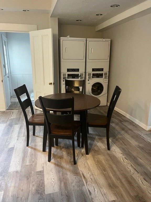 Dining room, Interior, Utility Closets, Washer, Wood Texture Flooring