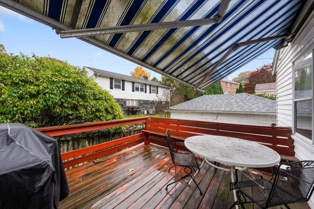 Exterior, Wood Texture Flooring