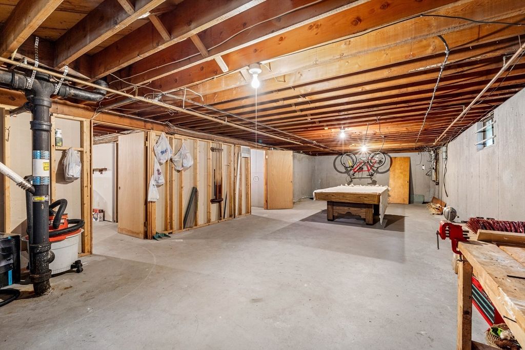 Interior, Wooden Beams