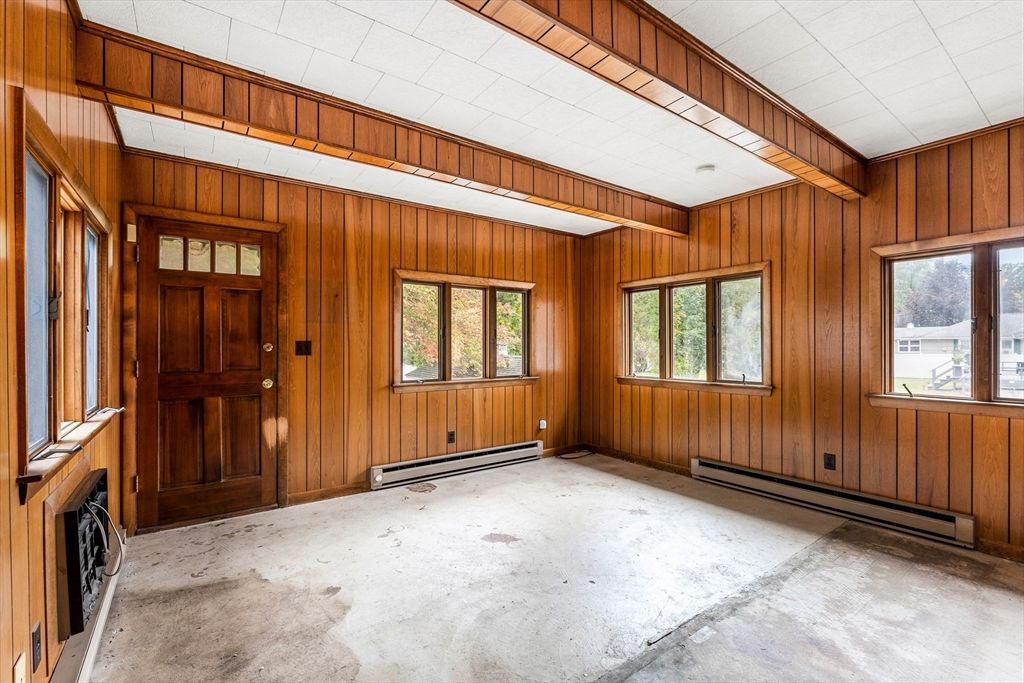 Empty room, Interior, Wooden Walls