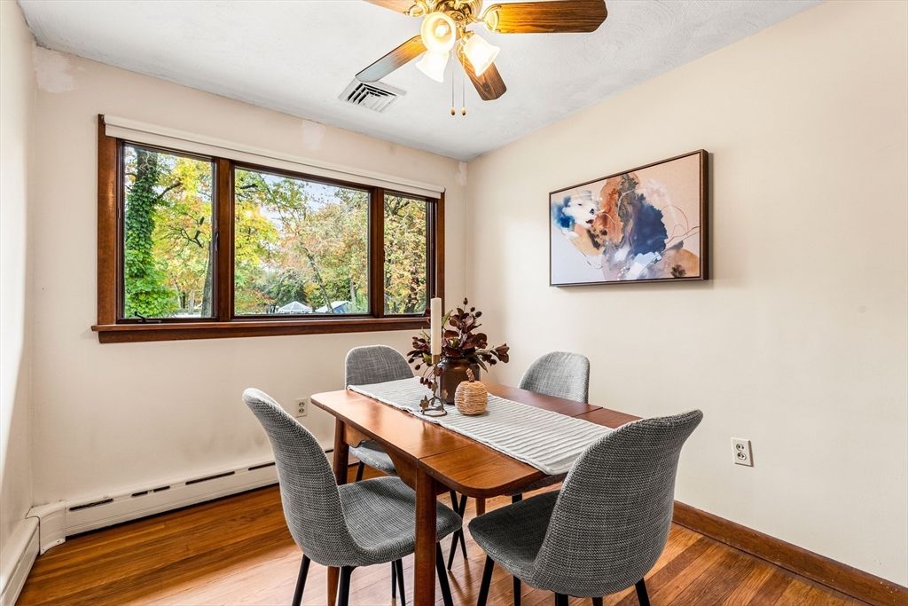 Dining room, Interior, Wood Texture Flooring