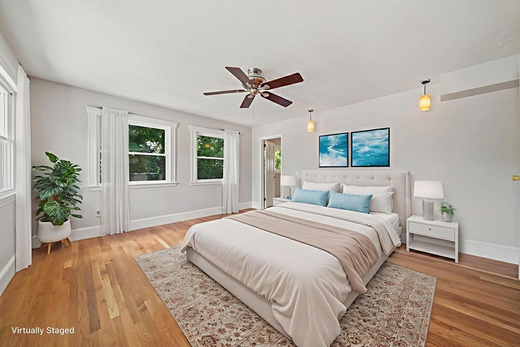 Bedroom, Interior, Pendant Lights, Wood Texture Flooring