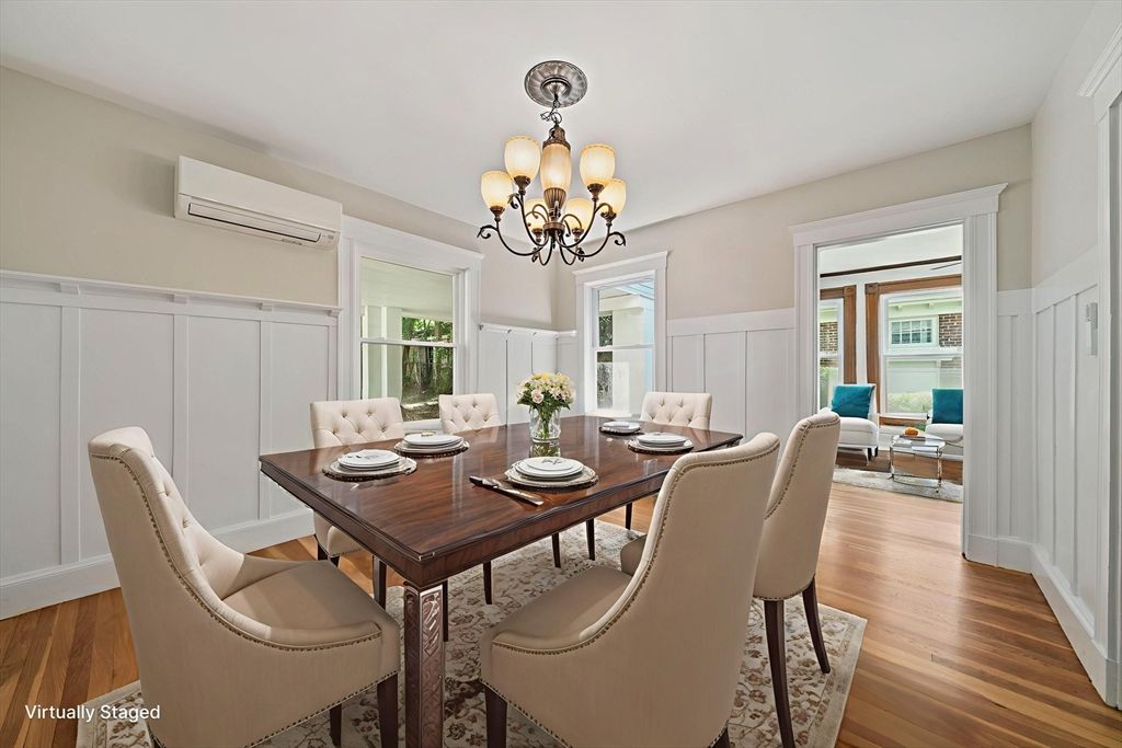 Chandelier, Dining room, Interior, Wood Texture Flooring