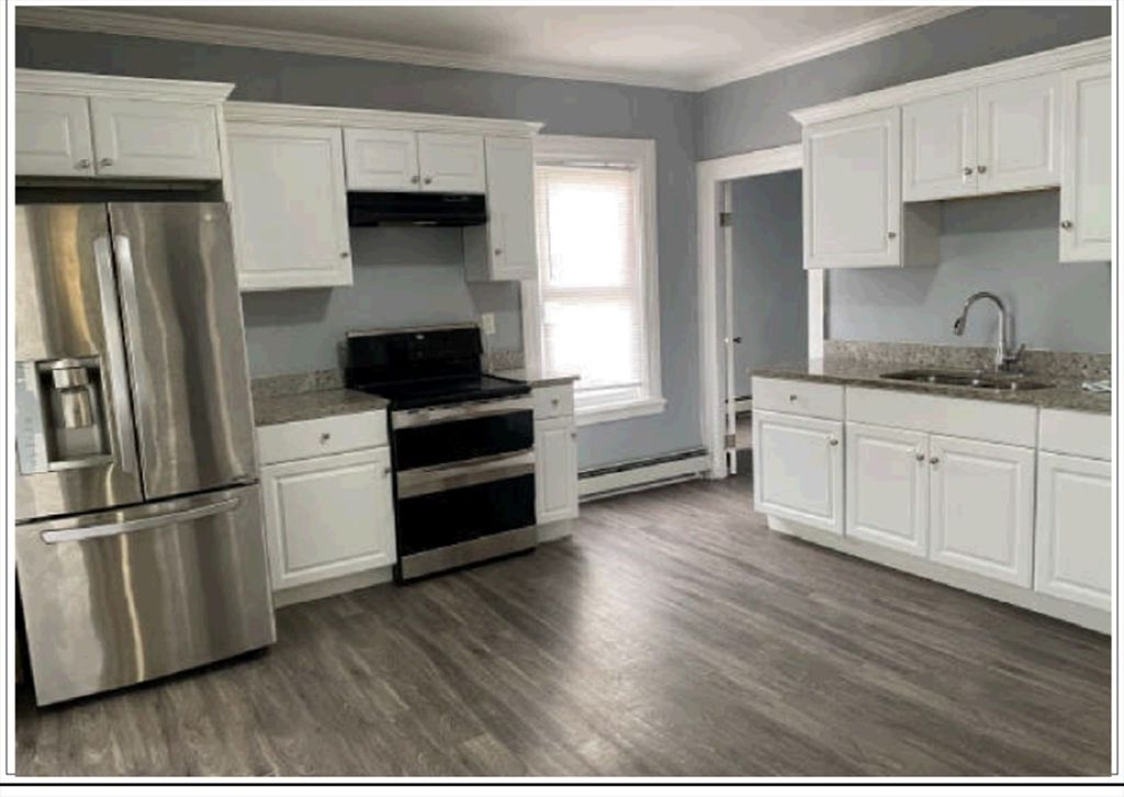 Interior, Kitchen, Stainless Steel Appliances, Wood Texture Flooring