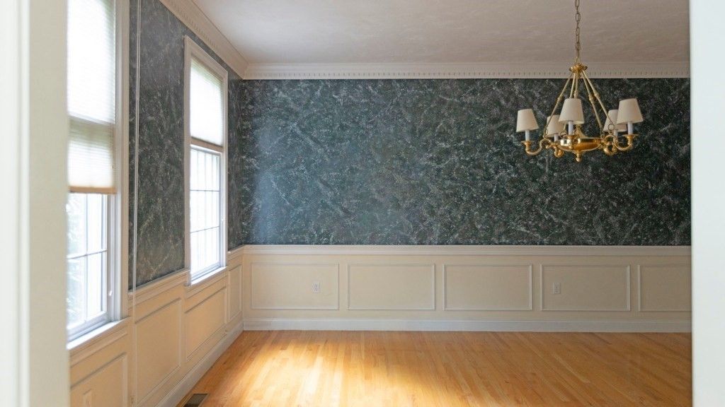 Chandelier, Interior, Wood Texture Flooring