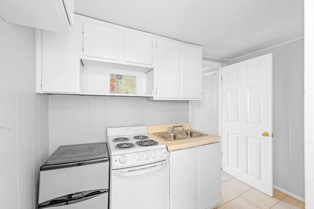 Interior, Kitchen, Washer