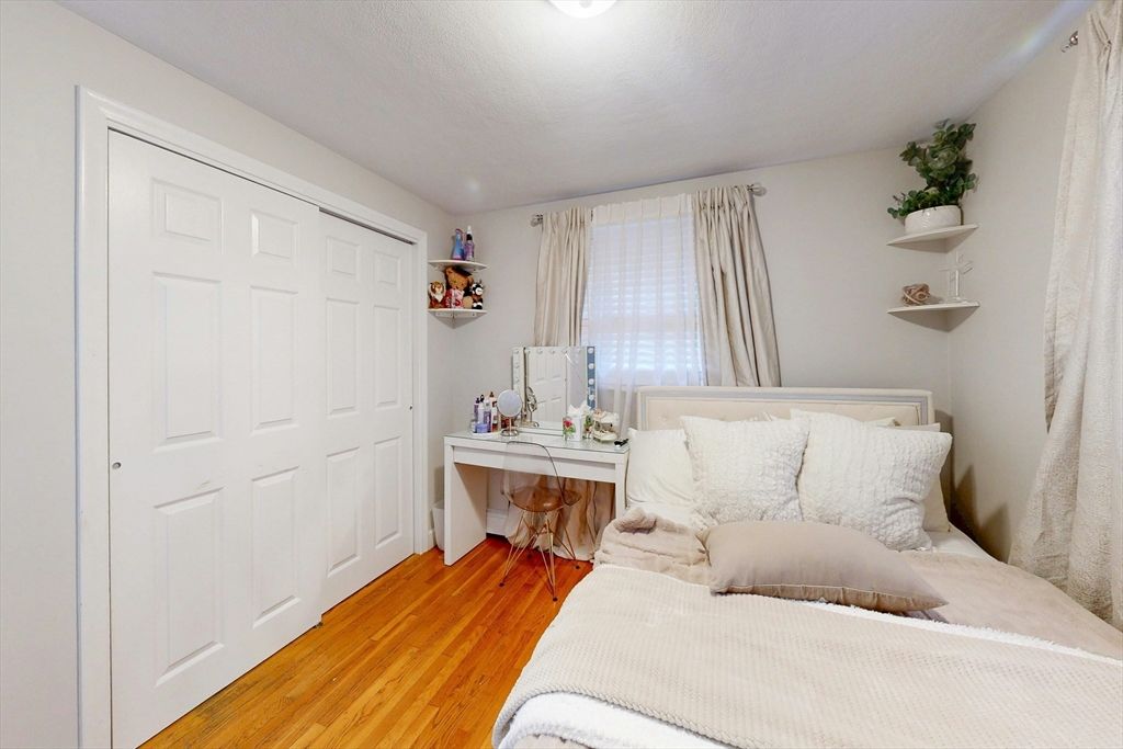 Bedroom, Home Office, Interior, Wood Texture Flooring
