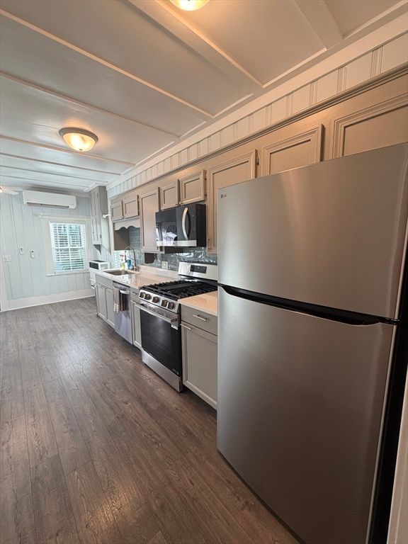 Interior, Kitchen, Stainless Steel Appliances, Wood Texture Flooring