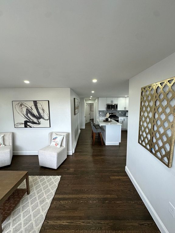 Dining room, Interior, Kitchen, Recessed Lighting, Wood Texture Flooring