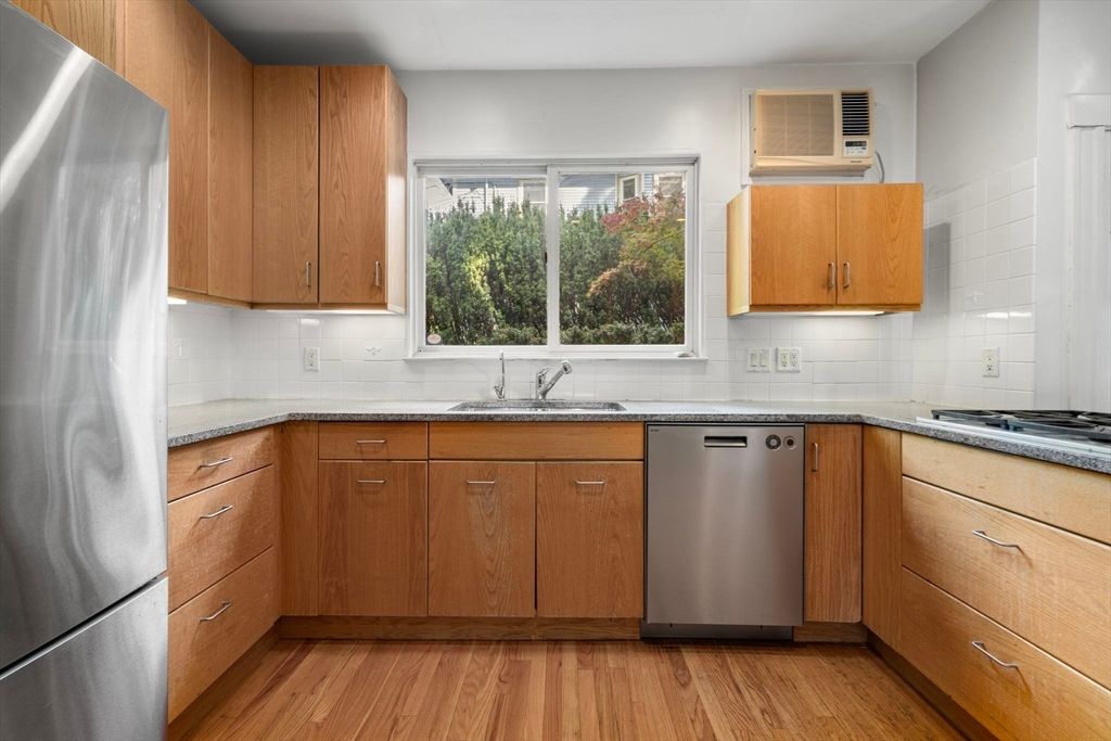 Interior, Kitchen, Stainless Steel Appliances, Wood Texture Flooring
