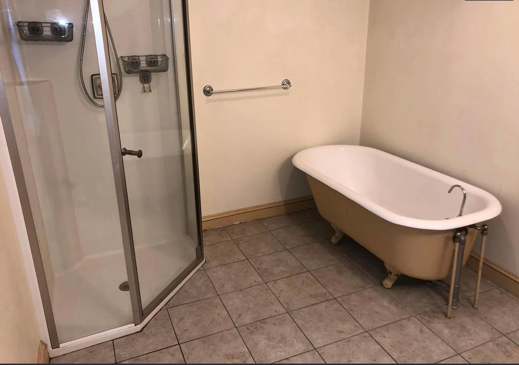 Bathroom, Free Standing Baths, Glass Shower, Interior