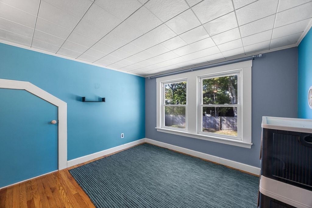 Empty room, Fireplace, Interior