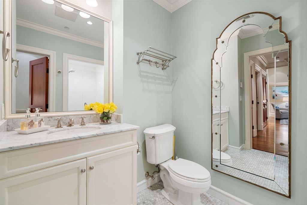 Bathroom, Interior, Recessed Lighting, Wood Texture Flooring
