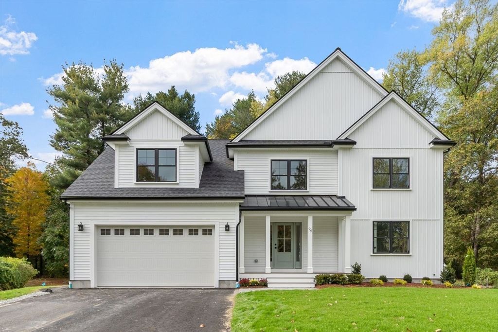 Attached, Exterior, Facade, Farmhouse