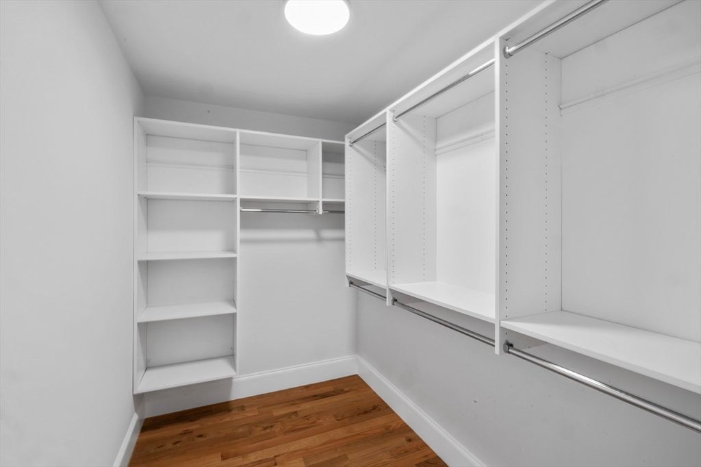 Interior, Recessed Lighting, Walk-in Closets, Wood Texture Flooring
